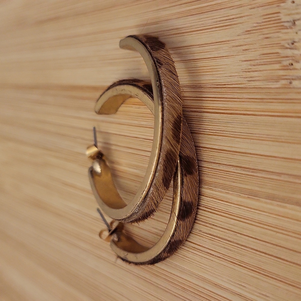 Gold Tone Animal Print Fur Hoop Earrings